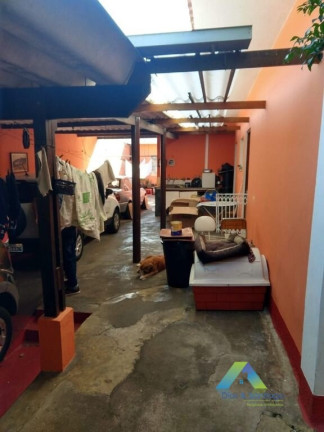 Imagem Casa com 3 Quartos à Venda, 245 m² em Jardim Utinga - Santo André Imagem Casa com 3 Quartos à Venda, 245 m² em Jardim Utinga - Santo André