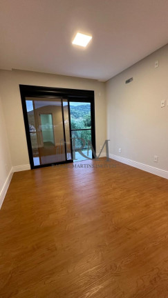Imagem Imóvel com 3 Quartos à Venda, 360 m² em Pedra Branca - Palhoça Imagem Imóvel com 3 Quartos à Venda, 360 m² em Pedra Branca - Palhoça