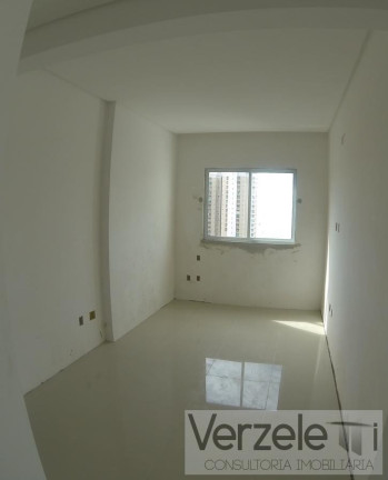 Imagem Apartamento com 4 Quartos à Venda, 136 m² em Pioneiros - Balneário Camboriú
