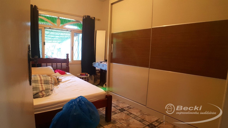 Imagem Casa com 3 Quartos à Venda, 195 m² em Aventureiro - Joinville Imagem Casa com 3 Quartos à Venda, 195 m² em Aventureiro - Joinville