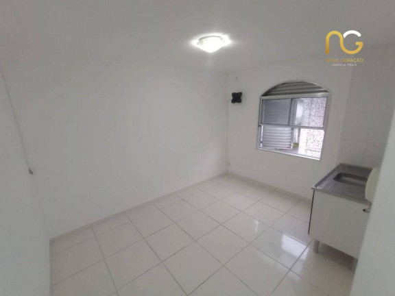 Kitnet com 1 Quarto à Venda, 17 m² em Vila Assunção - Praia Grande