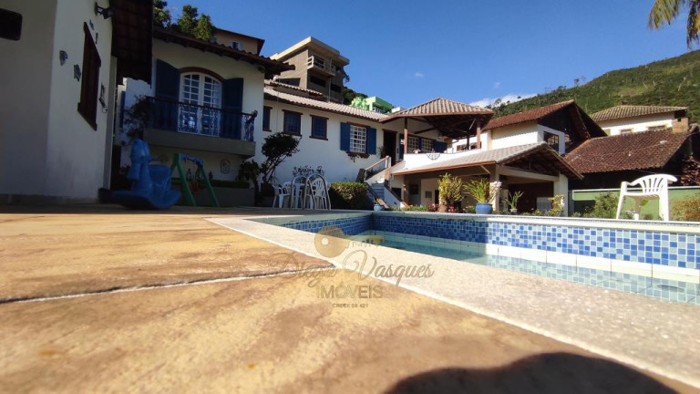 Imagem Casa com 4 Quartos à Venda, 172 m² em Tijuca - Teresópolis Imagem Casa com 4 Quartos à Venda, 172 m² em Tijuca - Teresópolis