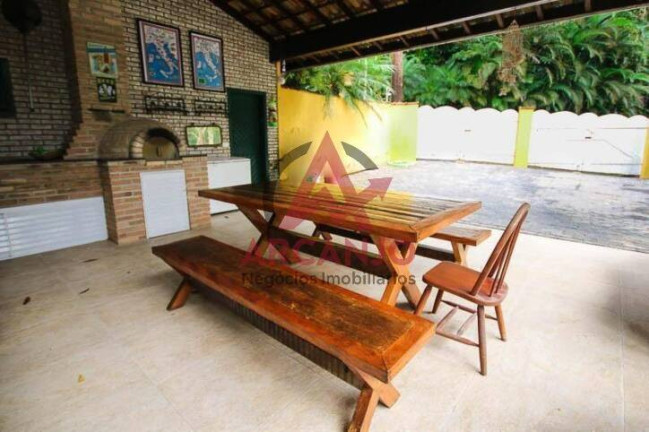 Imagem Casa com 6 Quartos à Venda, 470 m² em Praia Domingas Dias - Ubatuba Imagem Casa com 6 Quartos à Venda, 470 m² em Praia Domingas Dias - Ubatuba