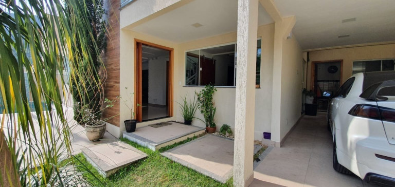 Imagem Casa com 3 Quartos à Venda, 180 m² em Piratininga - Niterói Imagem Casa com 3 Quartos à Venda, 180 m² em Piratininga - Niterói