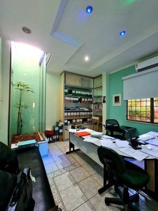 Imagem Imóvel Comercial à Venda, 1.200 m² em Nossa Senhora Das Graças - Manaus Imagem Imóvel Comercial à Venda, 1.200 m² em Nossa Senhora Das Graças - Manaus
