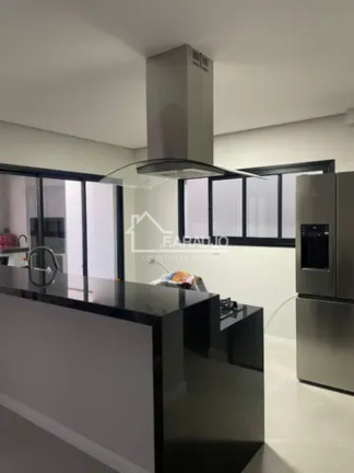 Imagem Imóvel com 3 Quartos à Venda, 260 m² em Wanel Ville - Sorocaba