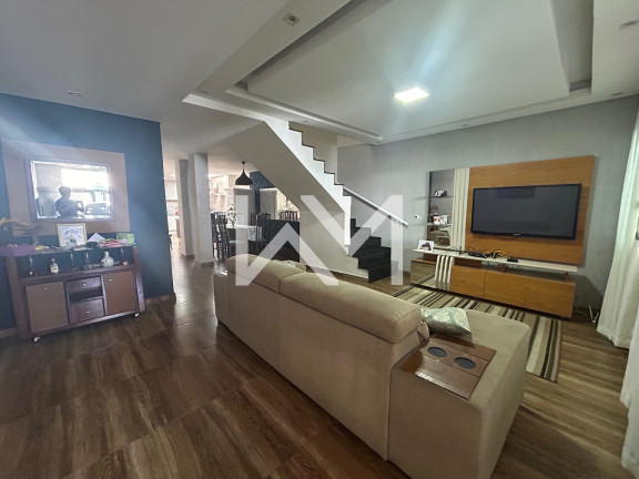 Imagem Sobrado com 3 Quartos à Venda, 200 m² em Jardim Toscana - Guarulhos Imagem Sobrado com 3 Quartos à Venda, 200 m² em Jardim Toscana - Guarulhos