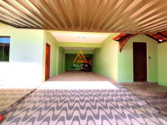 Imagem Casa com 4 Quartos à Venda, 380 m² Imagem Casa com 4 Quartos à Venda, 380 m²