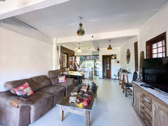 Imagem Casa com 3 Quartos à Venda, 250 m² em Granja Guarani - Teresópolis Imagem Casa com 3 Quartos à Venda, 250 m² em Granja Guarani - Teresópolis