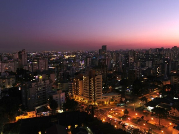 Imagem Apartamento com 2 Quartos à Venda, 75 m² em Alto Da Glória - Curitiba Imagem Apartamento com 2 Quartos à Venda, 75 m² em Alto Da Glória - Curitiba
