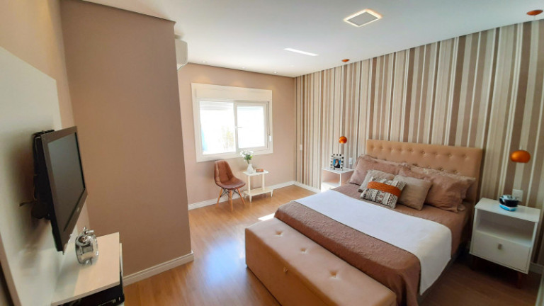 Imagem Casa com 3 Quartos à Venda, 174 m²