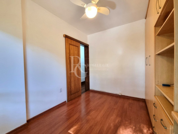 Imagem Apartamento com 3 Quartos à Venda, 101 m² em Higienópolis - Porto Alegre Imagem Apartamento com 3 Quartos à Venda, 101 m² em Higienópolis - Porto Alegre