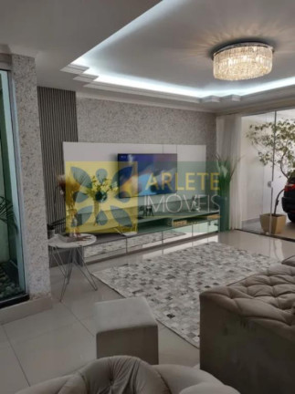 Imagem Sobrado com 3 Quartos à Venda, 191 m² em Balneário Perequê - Porto Belo Imagem Sobrado com 3 Quartos à Venda, 191 m² em Balneário Perequê - Porto Belo