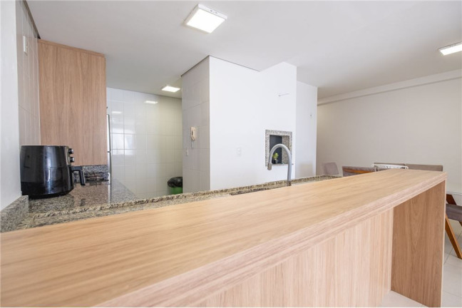 Imagem Imóvel com 3 Quartos à Venda, em Barreiros - São José Imagem Imóvel com 3 Quartos à Venda, em Barreiros - São José