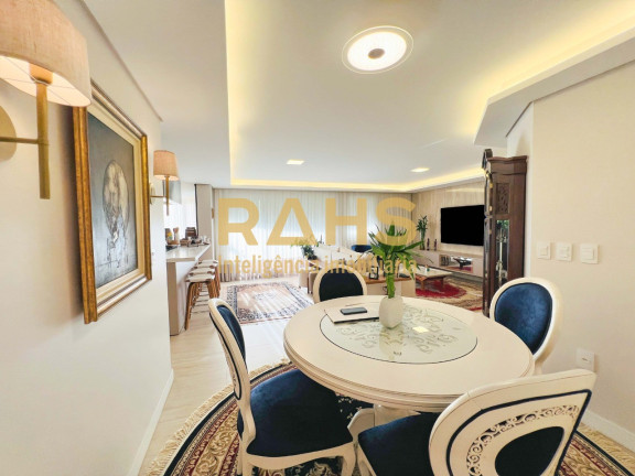 Imagem Apartamento com 3 Quartos à Venda, 198 m² em Atiradores - Joinville