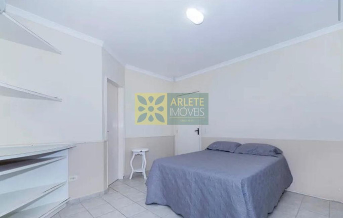 Imagem Casa com 6 Quartos para Alugar ou Temporada, 305 m² em Bombas - Bombinhas Imagem Casa com 6 Quartos para Alugar ou Temporada, 305 m² em Bombas - Bombinhas