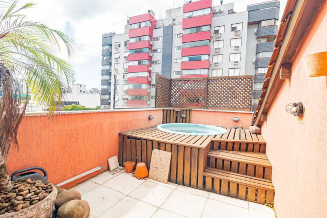 Imagem Cobertura com 3 Quartos à Venda, 134 m² em Santana - Porto Alegre Imagem Cobertura com 3 Quartos à Venda, 134 m² em Santana - Porto Alegre