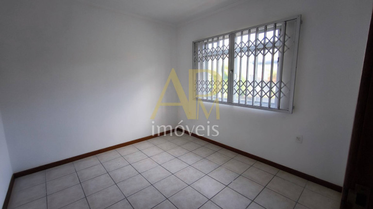 Imagem Casa com 3 Quartos à Venda, 285 m² em Canto - Florianópolis Imagem Casa com 3 Quartos à Venda, 285 m² em Canto - Florianópolis