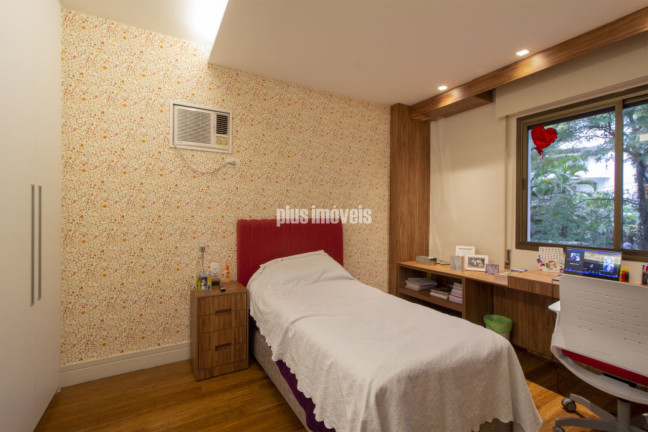Imagem Apartamento com 4 Quartos à Venda, 240 m² em Real Parque - São Paulo Imagem Apartamento com 4 Quartos à Venda, 240 m² em Real Parque - São Paulo