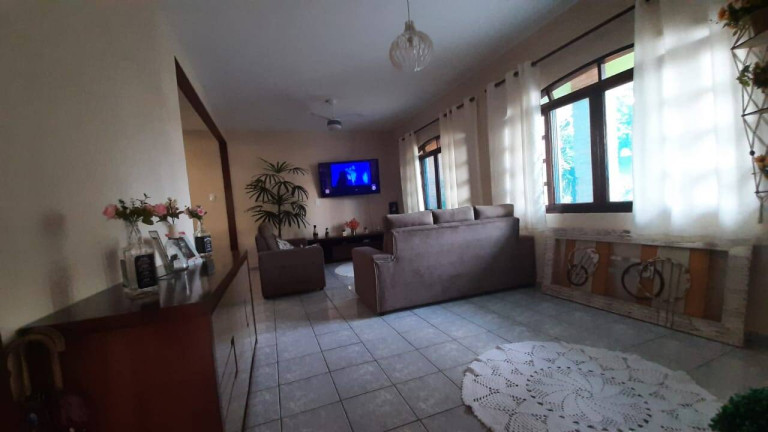 Imagem Casa com 5 Quartos à Venda, 71 m² em Jardim Savoy - Itanhaém Imagem Casa com 5 Quartos à Venda, 71 m² em Jardim Savoy - Itanhaém