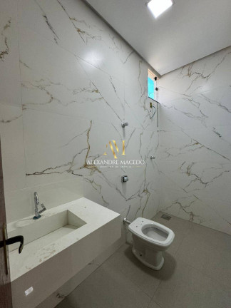 Imagem Casa com 3 Quartos à Venda, 195 m² em Planalto - Montes Claros Imagem Casa com 3 Quartos à Venda, 195 m² em Planalto - Montes Claros