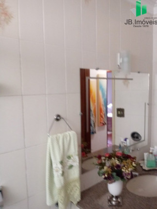 Imagem Imóvel com 3 Quartos à Venda, 94 m² em Centro - Montes Claros Imagem Imóvel com 3 Quartos à Venda, 94 m² em Centro - Montes Claros