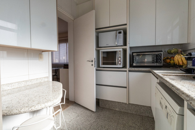 Imagem Apartamento com 2 Quartos à Venda, 165 m² em Moema - São Paulo Imagem Apartamento com 2 Quartos à Venda, 165 m² em Moema - São Paulo