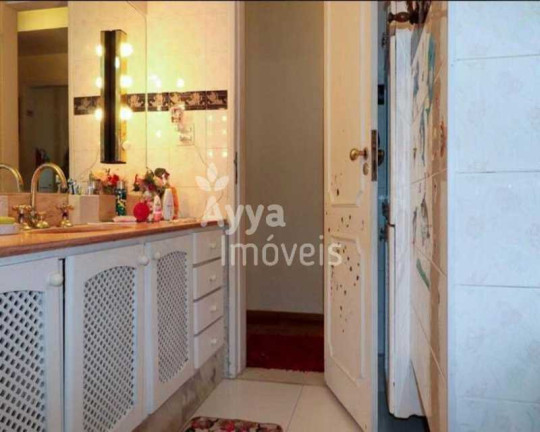 Imagem Apartamento com 3 Quartos à Venda, 186 m² em Copacabana - Rio De Janeiro Imagem Apartamento com 3 Quartos à Venda, 186 m² em Copacabana - Rio De Janeiro