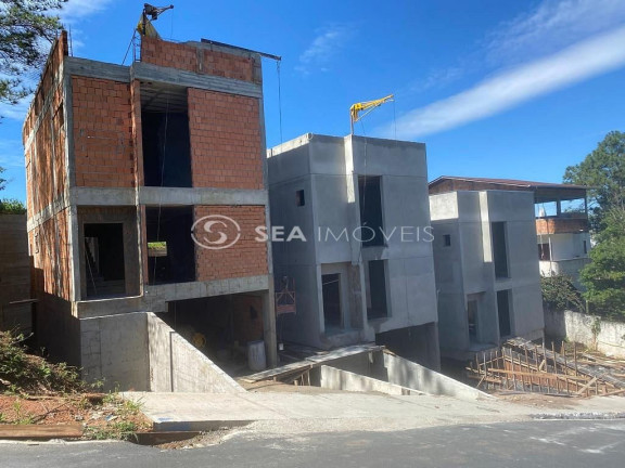 Imagem Casa com 4 Quartos à Venda, 202 m² em Ariribá - Balneário Camboriú