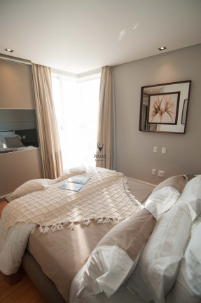 Imagem Loft com 4 Quartos à Venda,  em Centro - Balneário Camboriú