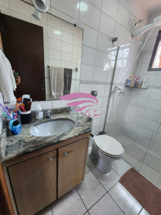 Imagem Casa com 3 Quartos à Venda, 120 m² em Boqueirão - Curitiba Imagem Casa com 3 Quartos à Venda, 120 m² em Boqueirão - Curitiba