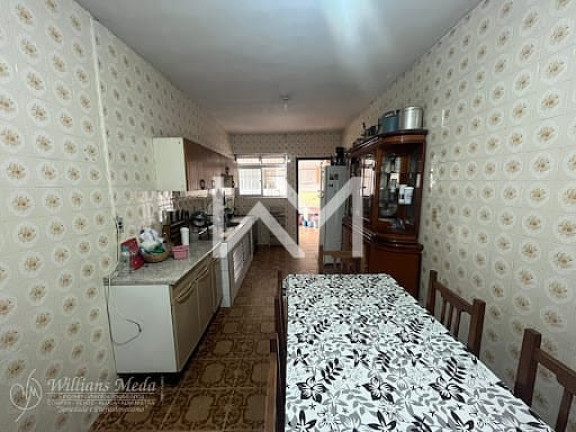 Imagem Casa com 3 Quartos à Venda, 255 m² em Jardim Pinhal - Guarulhos Imagem Casa com 3 Quartos à Venda, 255 m² em Jardim Pinhal - Guarulhos