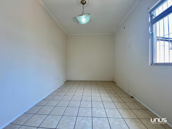 Imagem Casa com 6 Quartos à Venda, 500 m² em Capoeiras - Florianópolis Imagem Casa com 6 Quartos à Venda, 500 m² em Capoeiras - Florianópolis