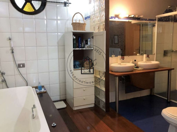 Imagem Casa com 3 Quartos à Venda, 2.488 m² em Vila Santo Antônio - Cotia Imagem Casa com 3 Quartos à Venda, 2.488 m² em Vila Santo Antônio - Cotia
