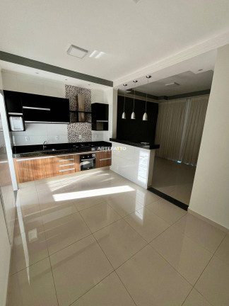 Imagem Apartamento com 2 Quartos à Venda, 76 m² Imagem Apartamento com 2 Quartos à Venda, 76 m²