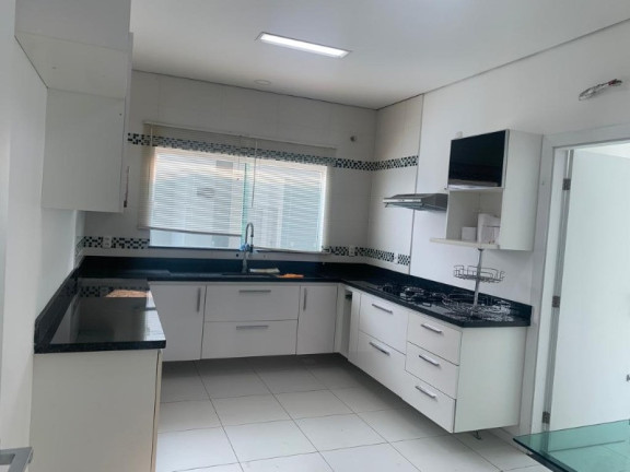 Imagem Casa com 4 Quartos à Venda, 350 m² em Ponta Negra - Manaus Imagem Casa com 4 Quartos à Venda, 350 m² em Ponta Negra - Manaus