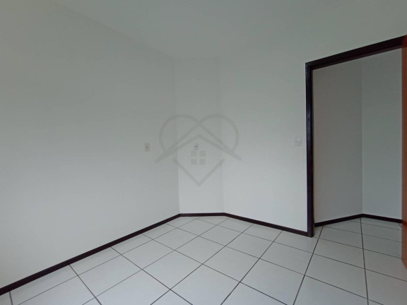 Imagem Casa com 3 Quartos à Venda, 375 m² Imagem Casa com 3 Quartos à Venda, 375 m²