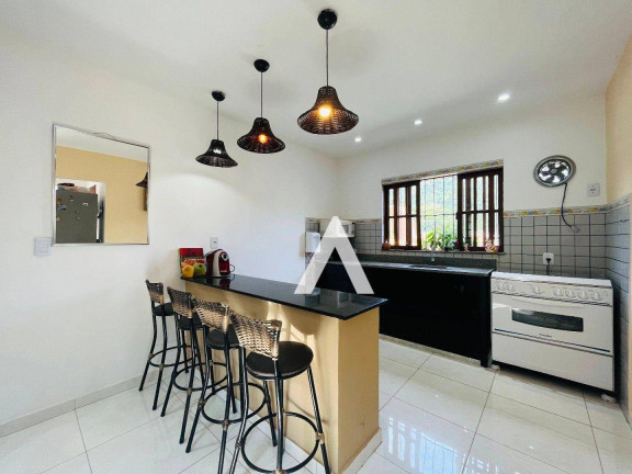 Imagem Casa com 3 Quartos à Venda, 200 m² em Bom Retiro - Teresópolis Imagem Casa com 3 Quartos à Venda, 200 m² em Bom Retiro - Teresópolis