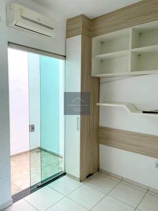 Imagem Casa de Condomínio com 3 Quartos à Venda, 106 m² em Condomínio Horto Florestal I - Sorocaba
