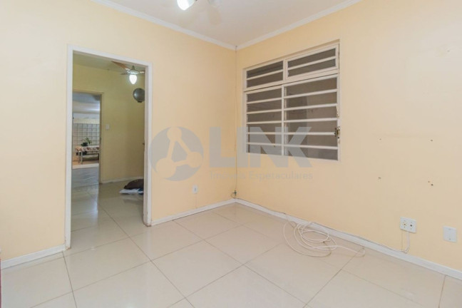 Imagem Casa com 3 Quartos à Venda, 180 m² em Sarandi - Porto Alegre Imagem Casa com 3 Quartos à Venda, 180 m² em Sarandi - Porto Alegre
