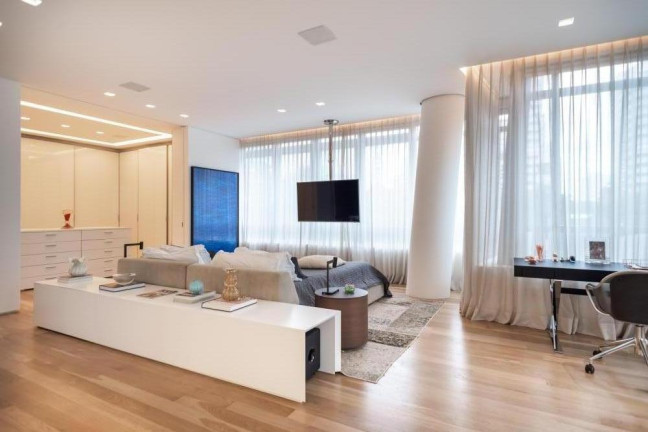 Imagem Apartamento com 3 Quartos à Venda, 606 m² em Itaim Bibi - São Paulo