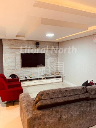 Imagem Casa de Condomínio com 4 Quartos à Venda, 340 m² em Santa Regina - Camboriú Imagem Casa de Condomínio com 4 Quartos à Venda, 340 m² em Santa Regina - Camboriú