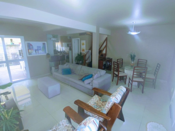 Imagem Sobrado com 3 Quartos à Venda, 117 m² em Alto Petropolis - Porto Alegre Imagem Sobrado com 3 Quartos à Venda, 117 m² em Alto Petropolis - Porto Alegre