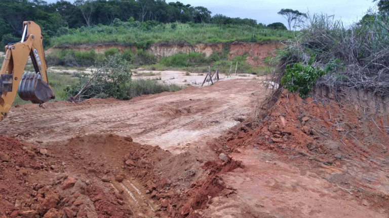 Imagem Terreno à Venda, 8.320 m² em Fonte Limpa - Araruama Imagem Terreno à Venda, 8.320 m² em Fonte Limpa - Araruama