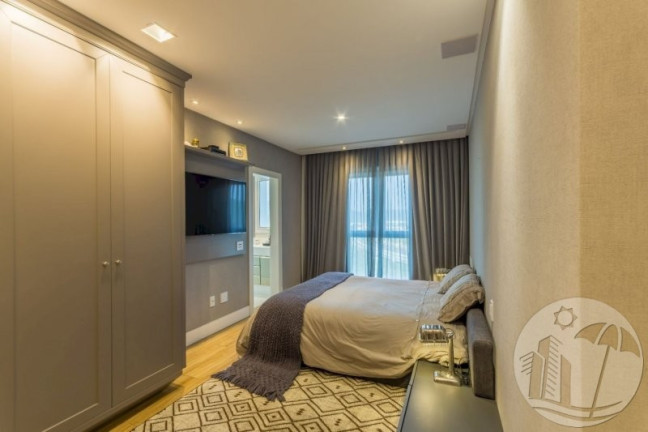 Imagem Apartamento com 4 Quartos à Venda, 191 m² em Centro - Balneário Camboriú Imagem Apartamento com 4 Quartos à Venda, 191 m² em Centro - Balneário Camboriú