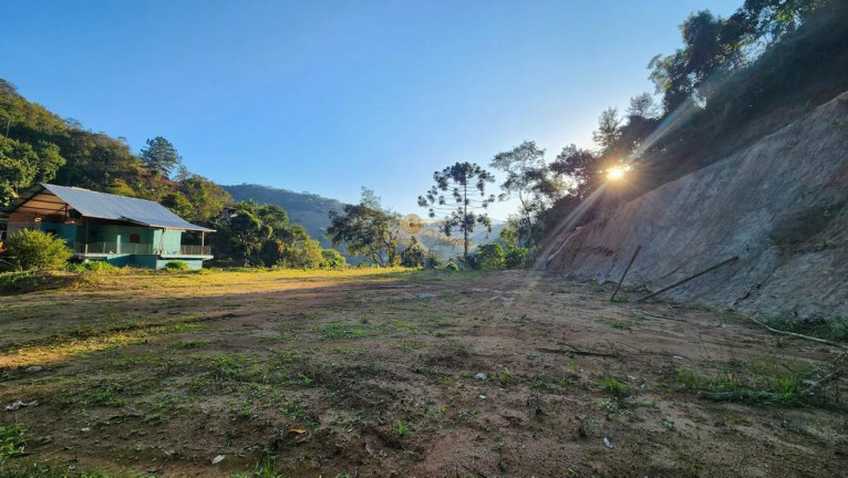 Imagem Terreno à Venda, 6.000 m² em Três Córregos - Teresópolis Imagem Terreno à Venda, 6.000 m² em Três Córregos - Teresópolis