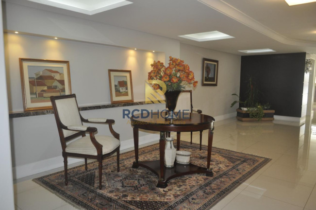 Imagem Apartamento com 4 Quartos à Venda, 300 m² em Batel - Curitiba