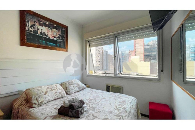 Imagem Apartamento com 1 Quarto à Venda, 24 m² em Centro Histórico - Porto Alegre Imagem Apartamento com 1 Quarto à Venda, 24 m² em Centro Histórico - Porto Alegre