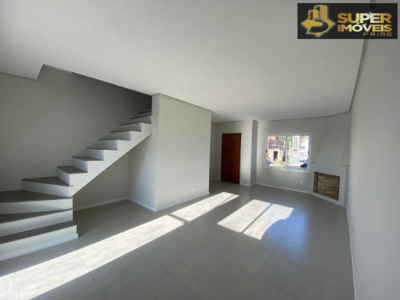 Imagem Casa com 2 Quartos à Venda, 130 m² em Laranjal - Pelotas
