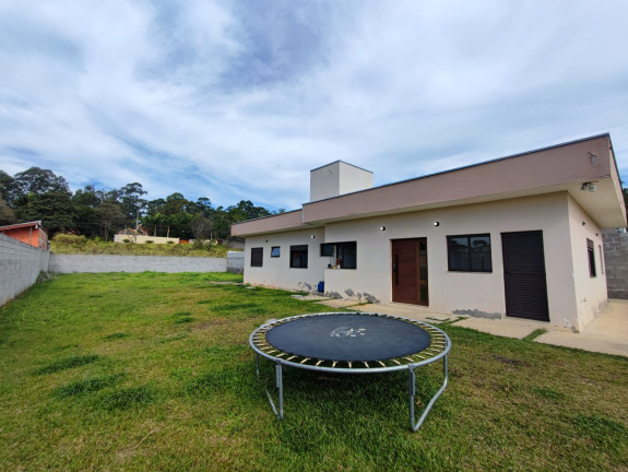 Imagem Casa com 2 Quartos à Venda, 110 m² em Parque Lago Azul - Pindamonhangaba Imagem Casa com 2 Quartos à Venda, 110 m² em Parque Lago Azul - Pindamonhangaba